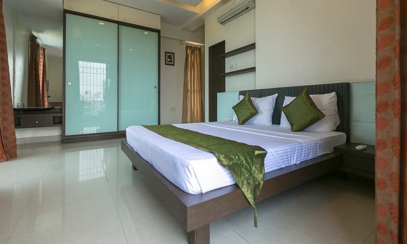 Fabhotel Sai Prasad Apartments Mumbai Bagian luar foto
